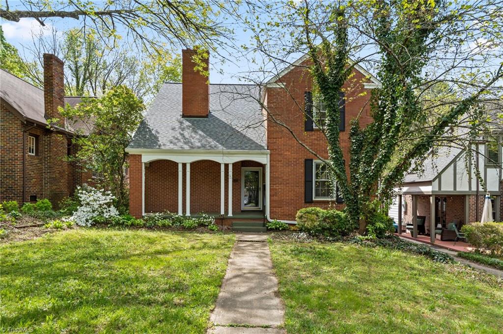 324 Woodrow Avenue High Point, NC 27262 - Photo 3 of 36