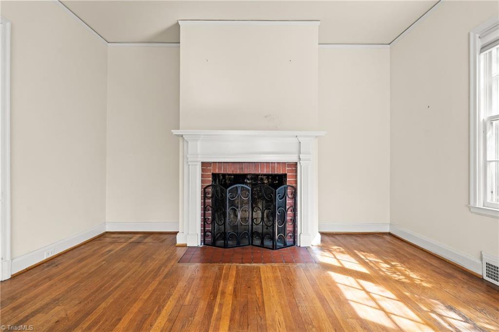 324 Woodrow Avenue High Point, NC 27262 - Photo 9 of 36