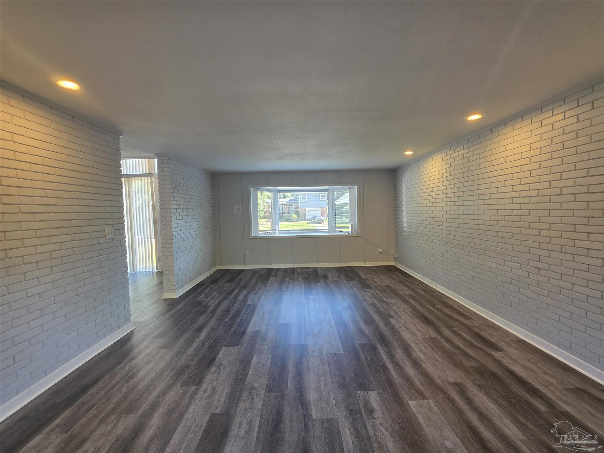 243 Euclid Road Pensacola, FL 32503 - Photo 7 of 35 Gallery Image 7