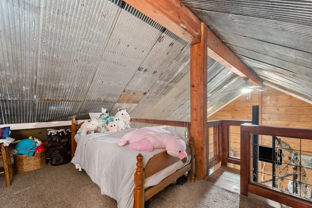 $277,000 | 9073 McMinnville Highway, Quebeck, TN 38579