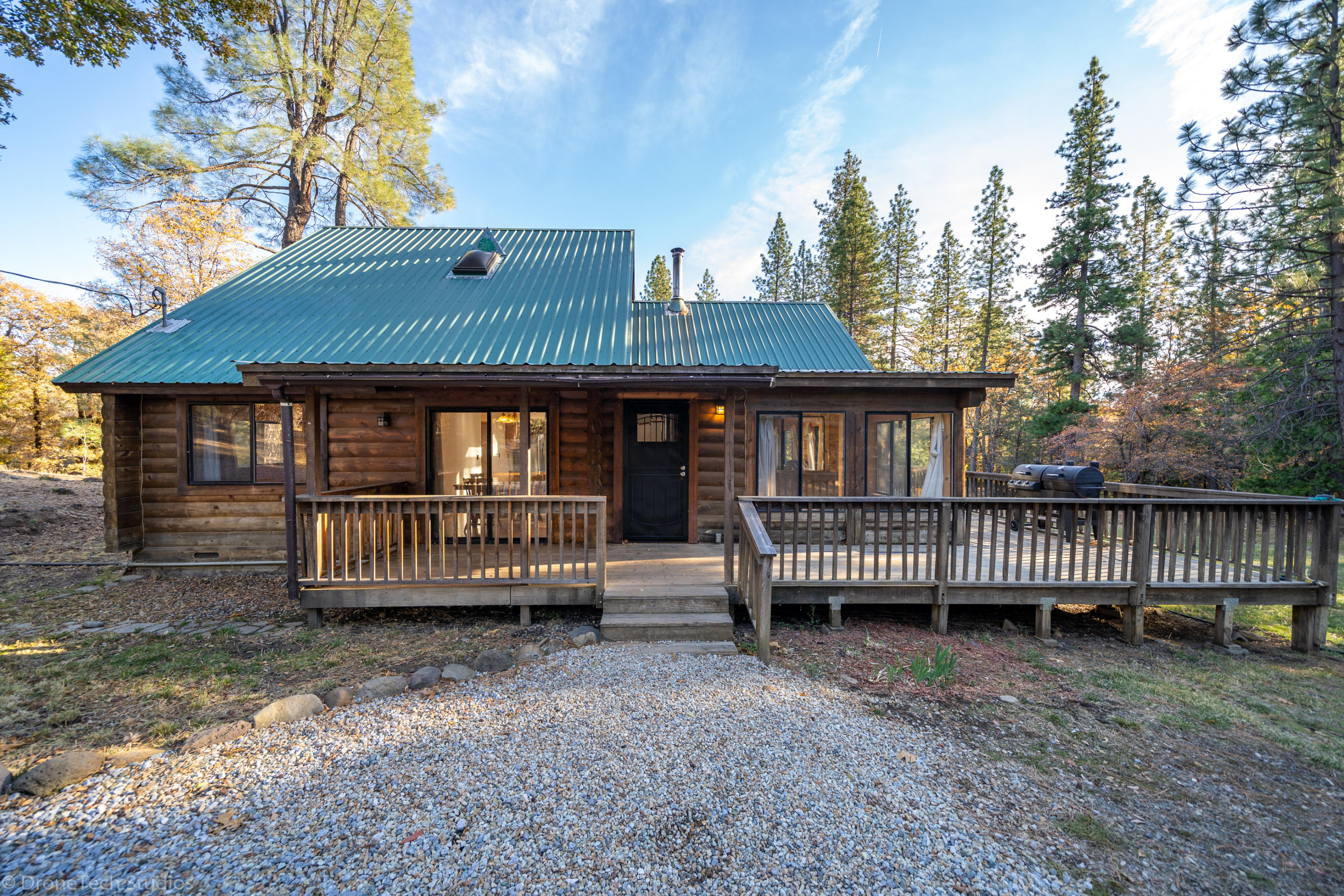 17178 Phillips Road Oak Run, CA 96069 - Photo 15 of 65 17178 Phillips Rd-7