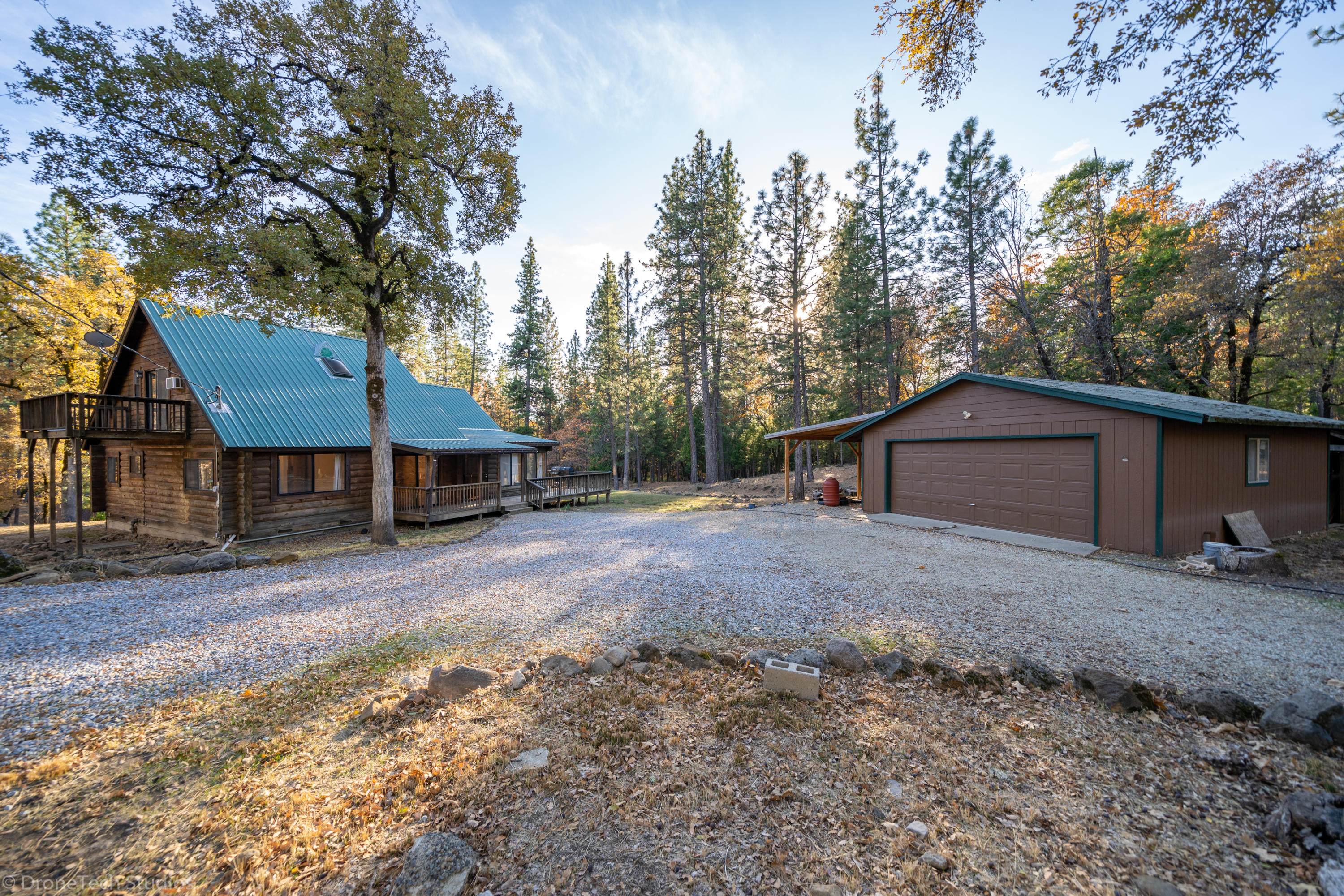 17178 Phillips Road Oak Run, CA 96069 - Photo 2 of 65 17178 Phillips Rd-4