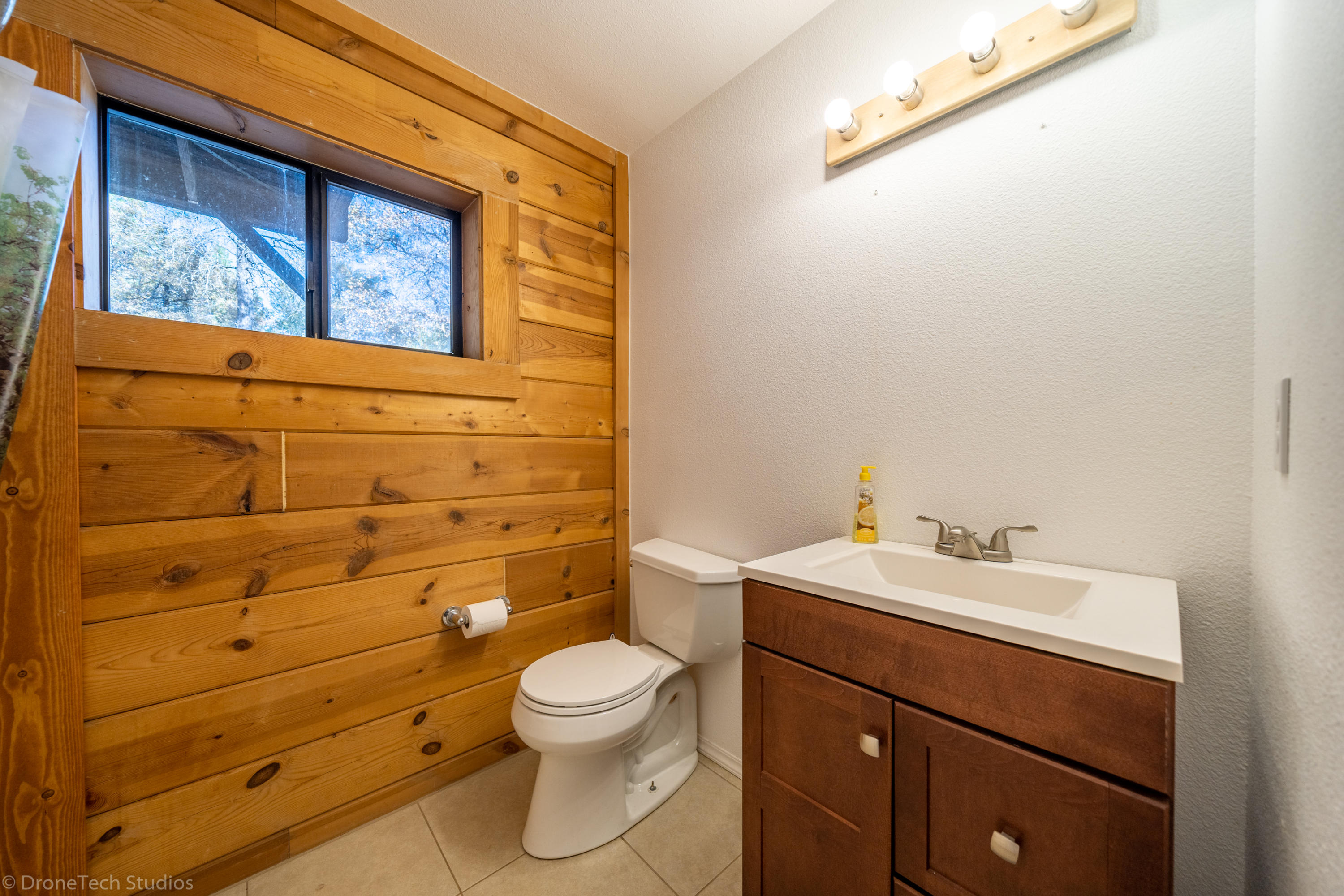 17178 Phillips Road Oak Run, CA 96069 - Photo 32 of 65 17178 Phillips Rd-30