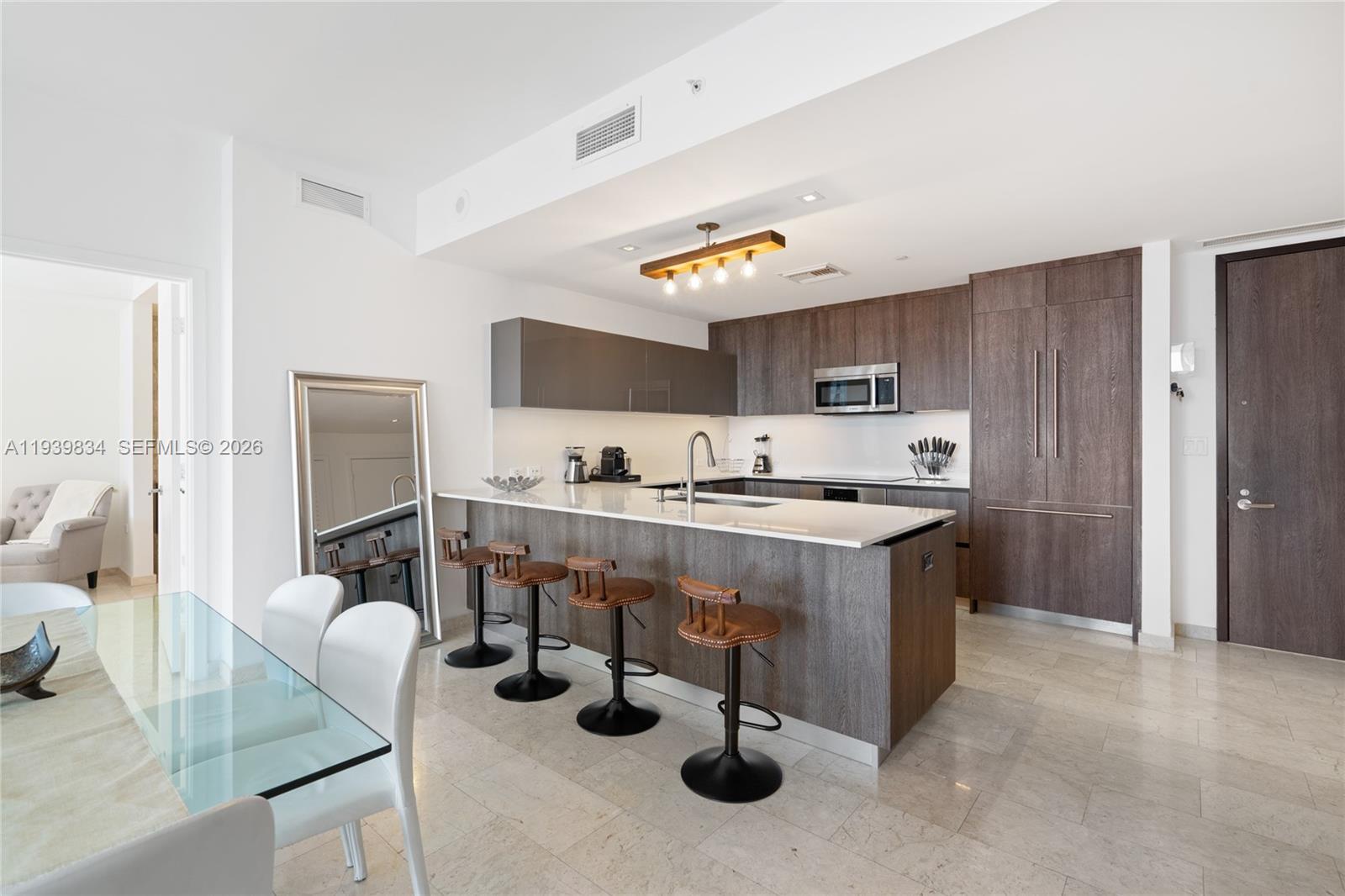 88 Southwest 7th Street, Unit 3403 Miami, FL 33130 - Photo 6 of 37 Photo 6