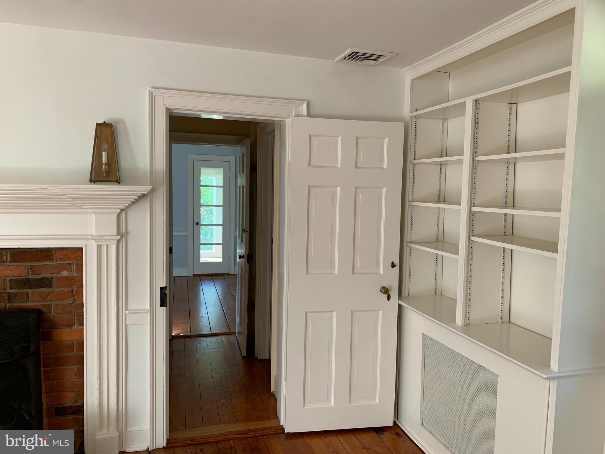 18279 Foundry Road Purcellville, VA 20132 - Photo 22 of 36