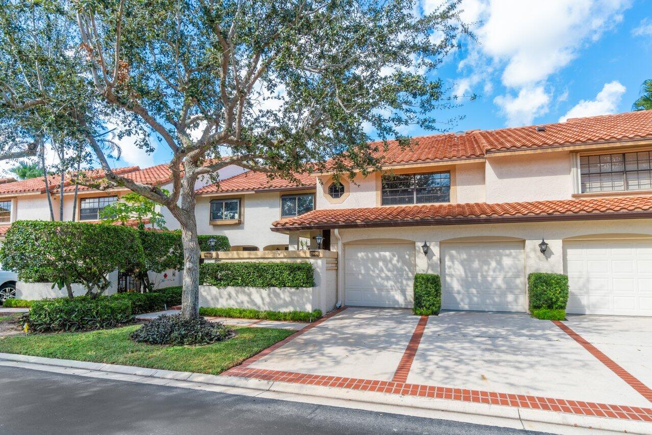 7906 La Mirada Drive Boca Raton, FL 33433 - Photo 2 of 38 002-7906LaMiradaDrive-BocaRaton-FL-33433
