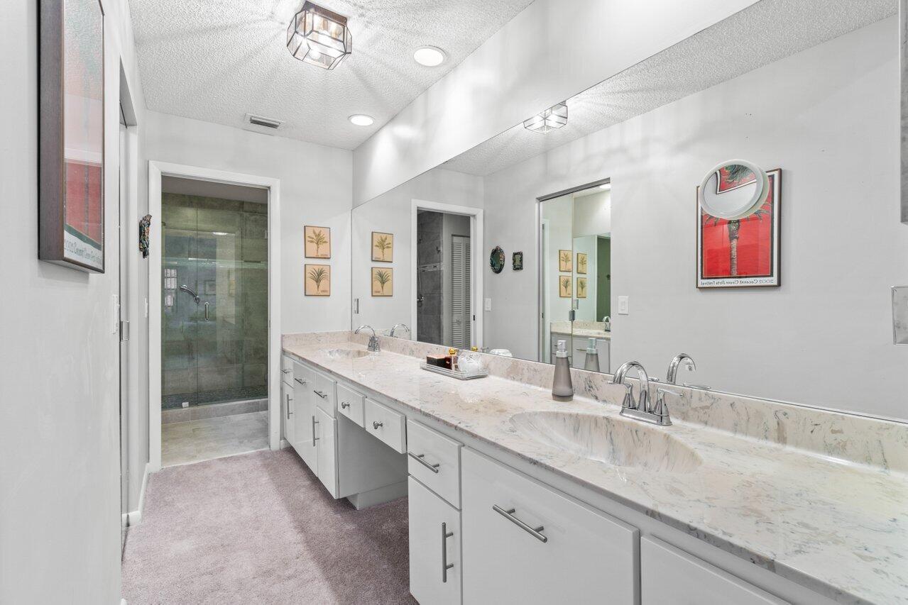 7906 La Mirada Drive Boca Raton, FL 33433 - Photo 21 of 38 019-7906LaMiradaDrive-BocaRaton-FL-33433