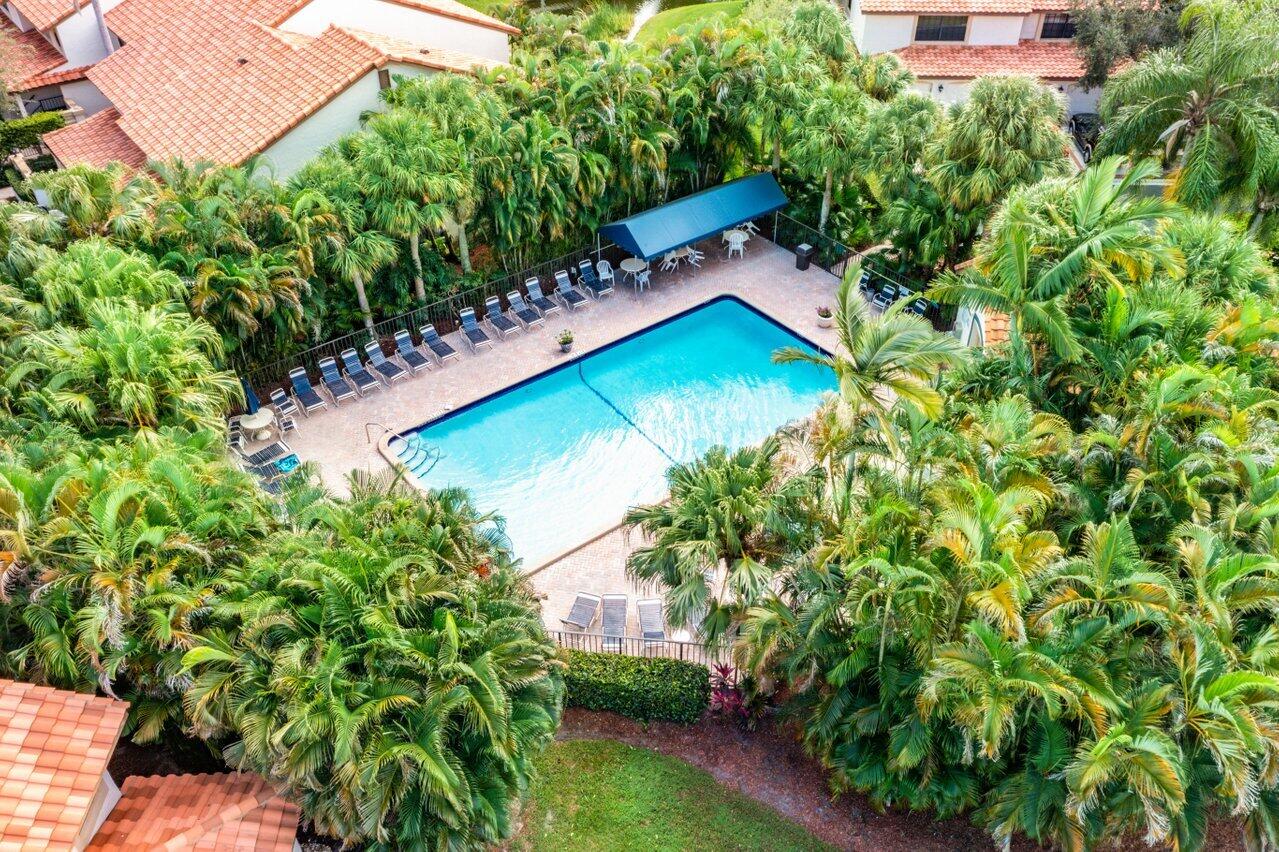 7906 La Mirada Drive Boca Raton, FL 33433 - Photo 33 of 38 033-7906LaMiradaDrive-BocaRaton-FL-33433