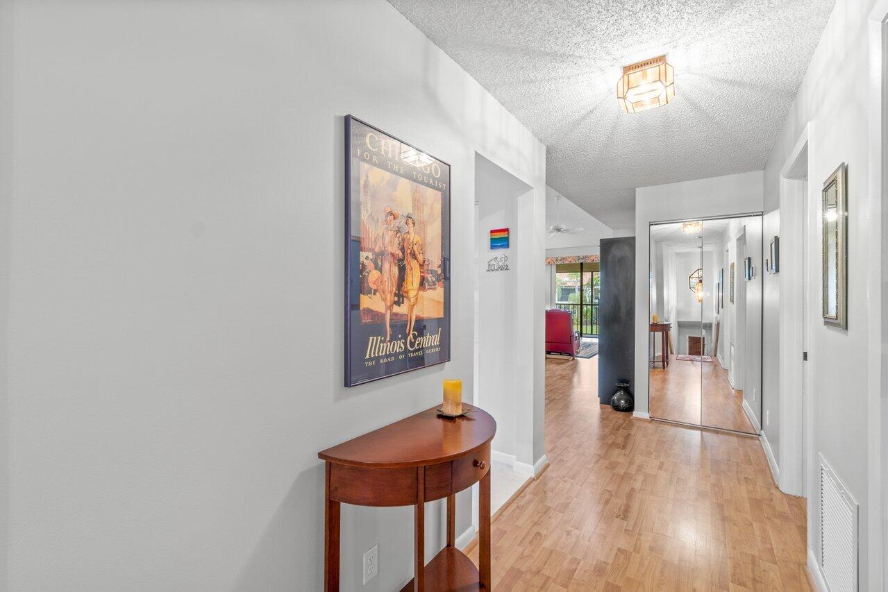 7906 La Mirada Drive Boca Raton, FL 33433 - Photo 7 of 38 007-7906LaMiradaDrive-BocaRaton-FL-33433