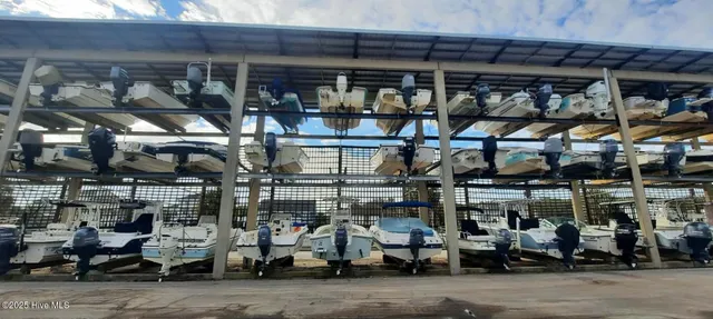 $82,000 | 801 Paoli Court, Unit 22' DRY SLIP D44( 1237 ), Wilmington, NC 28409