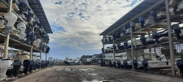 $82,000 | 801 Paoli Court, Unit 22' DRY SLIP D44( 1237 ), Wilmington, NC 28409