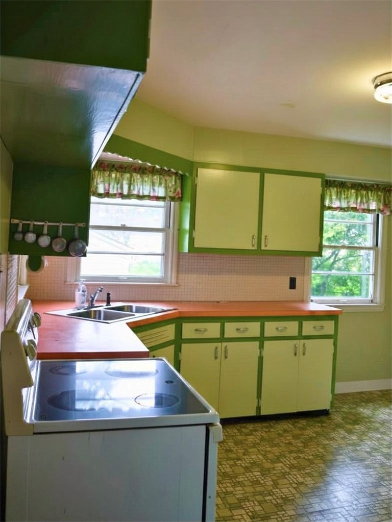430 East Pierson Avenue Decatur, IL 62526 - Photo 7 of 19