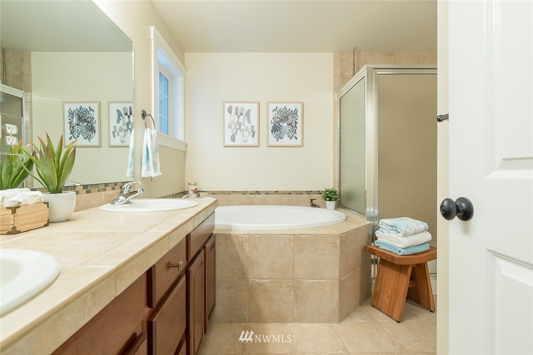 909 225th Place Southeast Bothell, WA 98021 - Photo 20 of 23