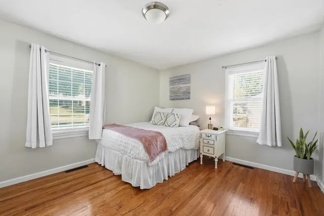 $360,000 | 6419 West 62nd Street, Mission, KS 66202