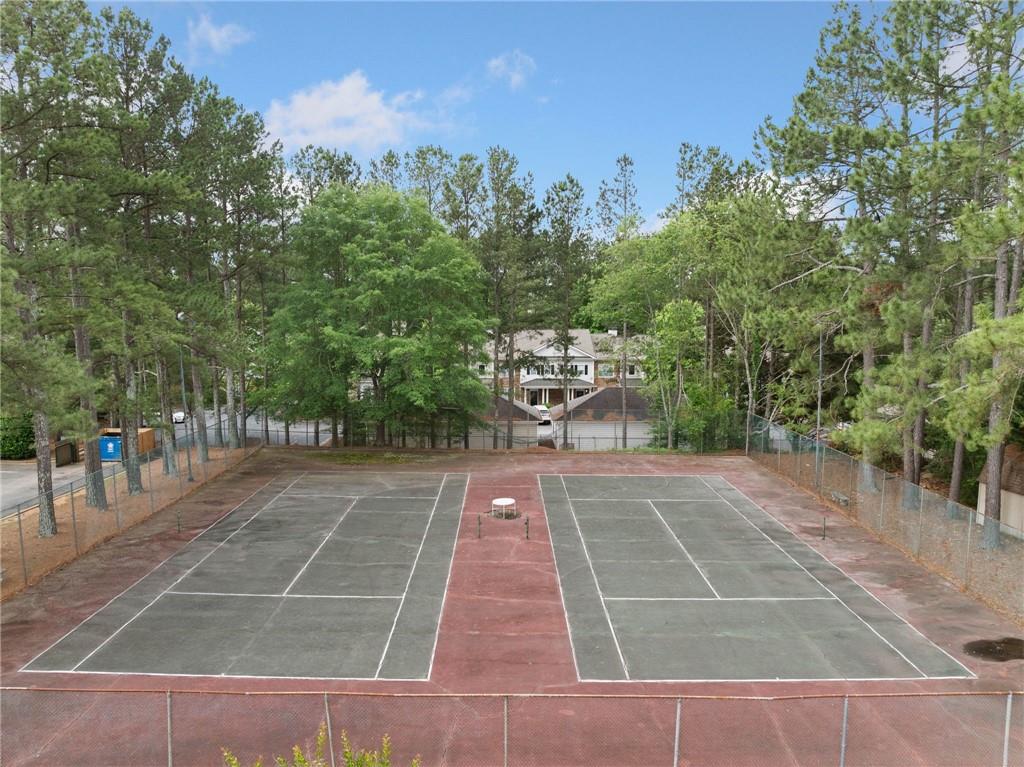 717 Beaufort Circle Duluth, GA 30096 - Photo 38 of 42 a picture of a tennis court