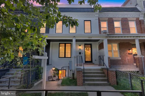 $852,000 | 1364 Newton Street Northwest, Unit 1, Washington, DC 20010