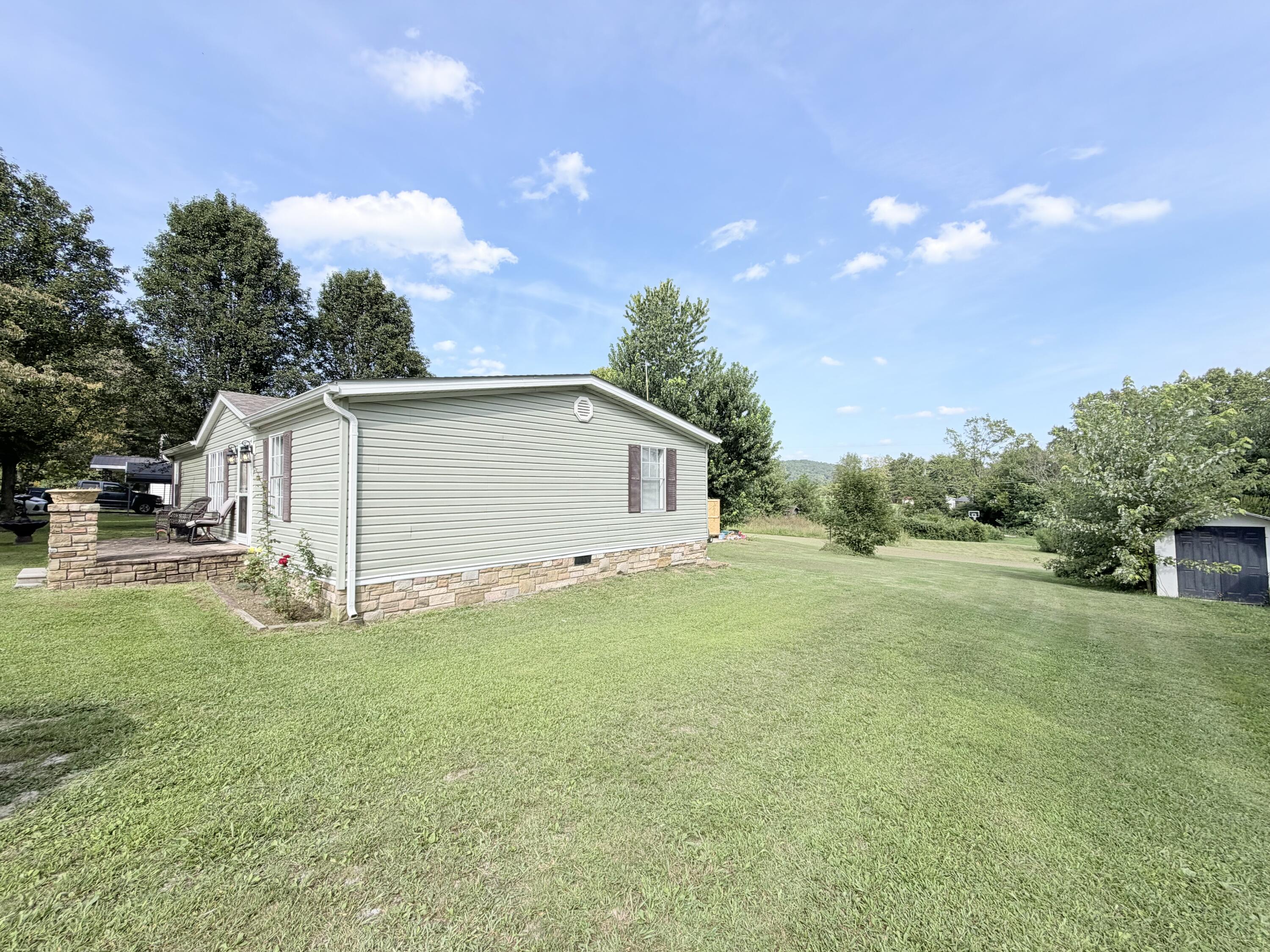 4265 Willailla Road Mount Vernon, KY 40456 - Photo 5 of 33 IMG_9473