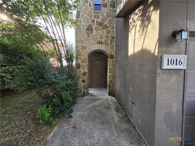 a view of a door of the house