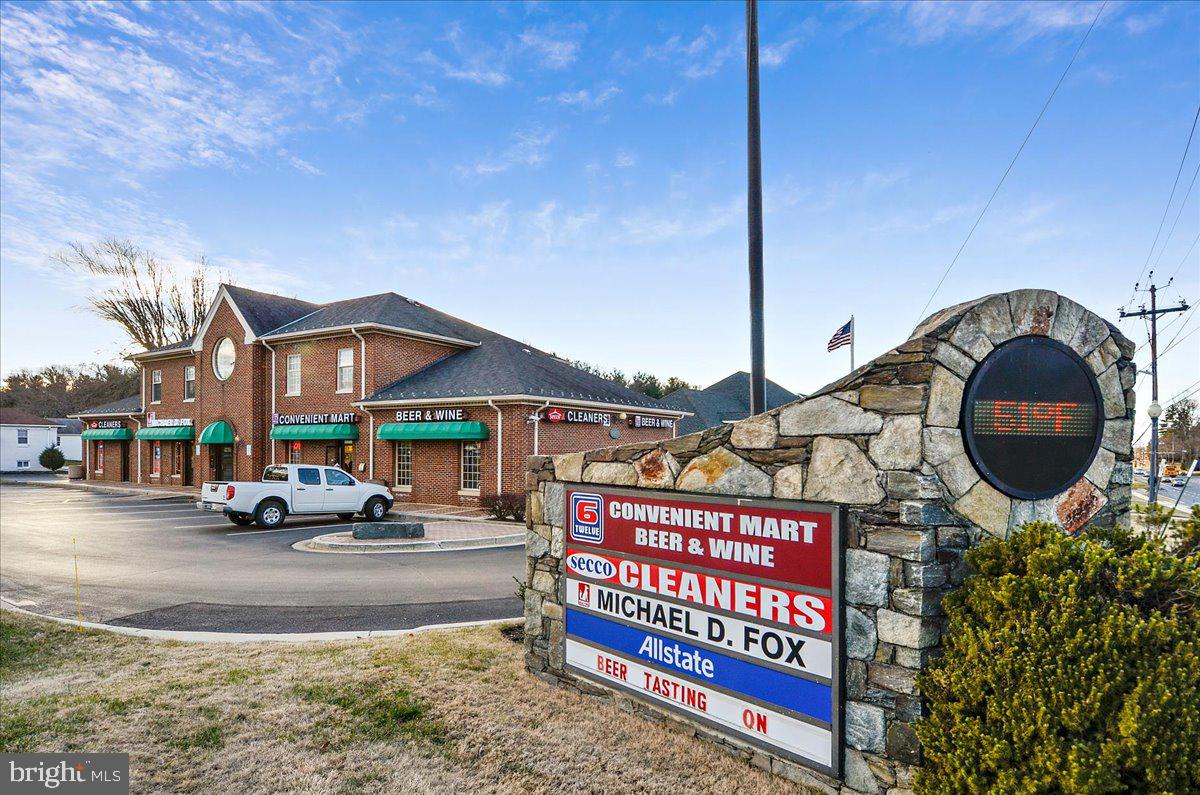 13121 Esworthy Road North Potomac, MD 20878 - Photo 52 of 65 Darnestown Center