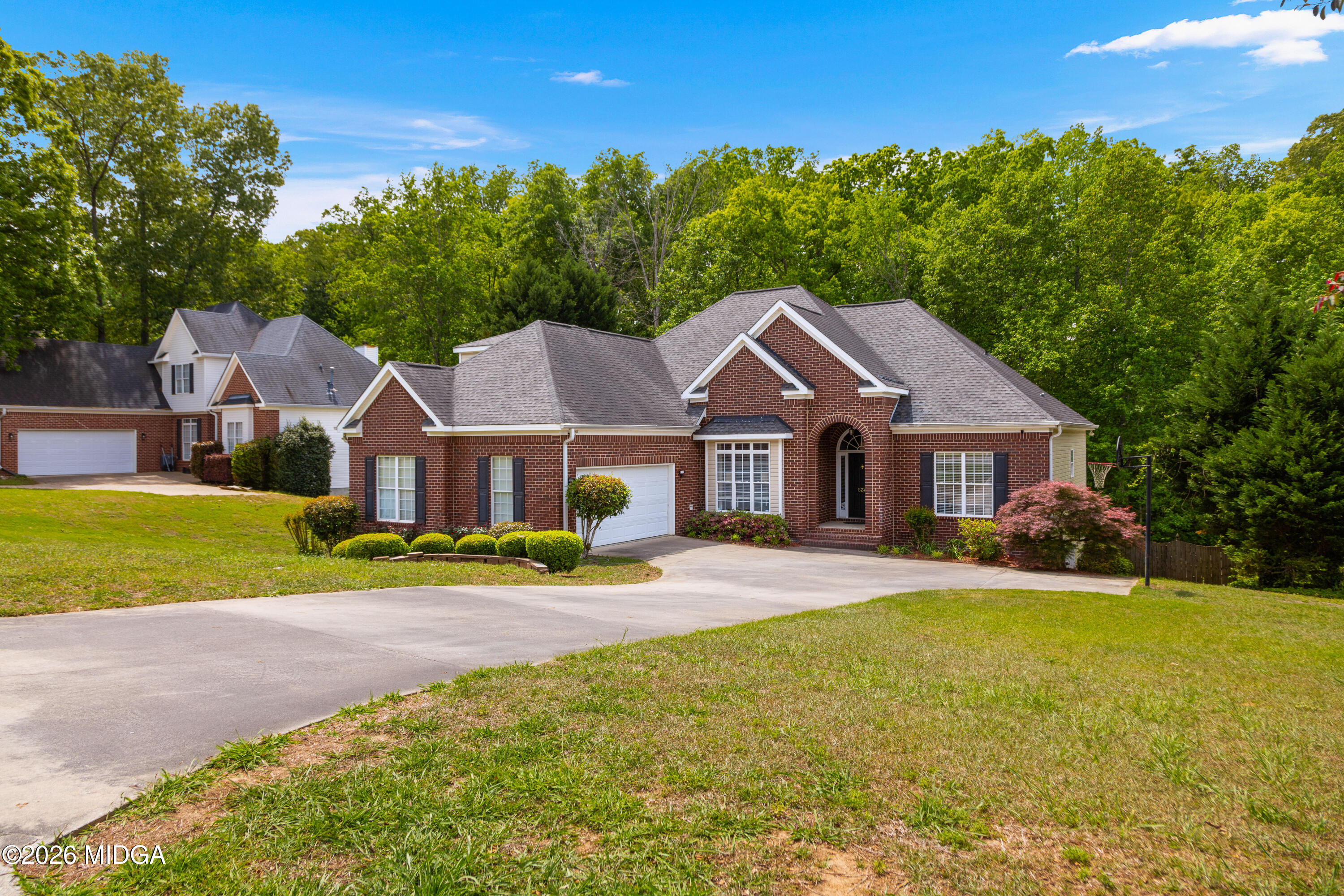 630 Millrun Court Macon, GA 31210 - Photo 2 of 72 02_IMG_7917_copy_mls