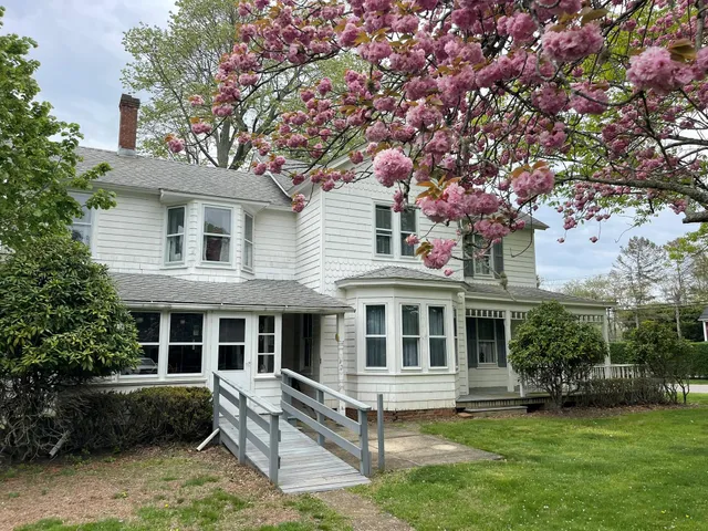 $1,350,000 | 2055 Boisseau Avenue, Southold, NY 11971