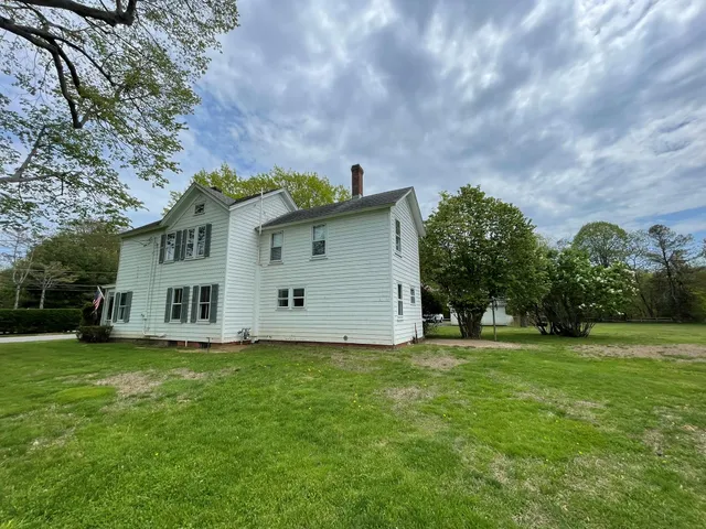 $1,350,000 | 2055 Boisseau Avenue, Southold, NY 11971