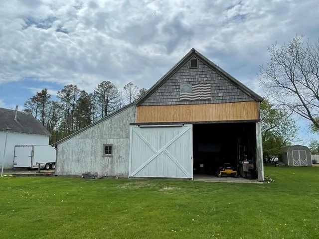 $1,350,000 | 2055 Boisseau Avenue, Southold, NY 11971