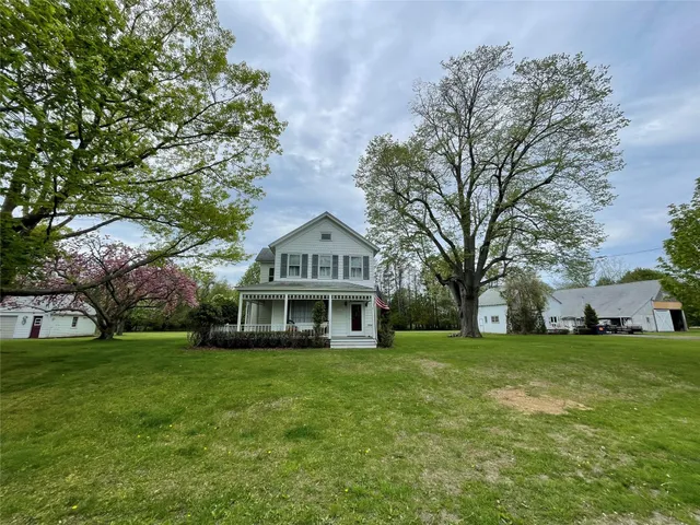 $1,350,000 | 2055 Boisseau Avenue, Southold, NY 11971