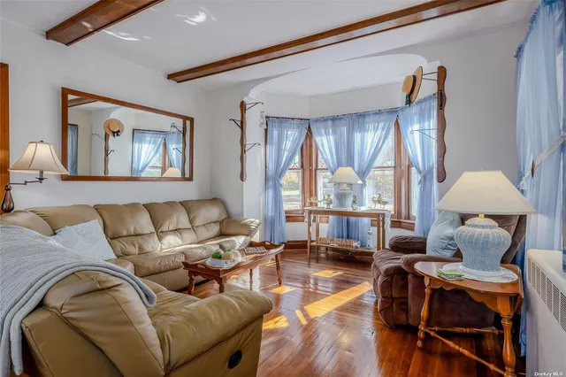 $1,350,000 | 2055 Boisseau Avenue, Southold, NY 11971