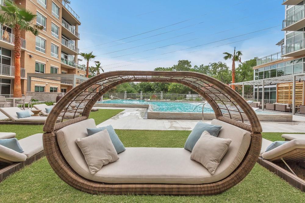 4719 Cole Avenue, Unit 358 Dallas, TX 75205 - Photo 24 of 35 a view of swimming pool with seating space