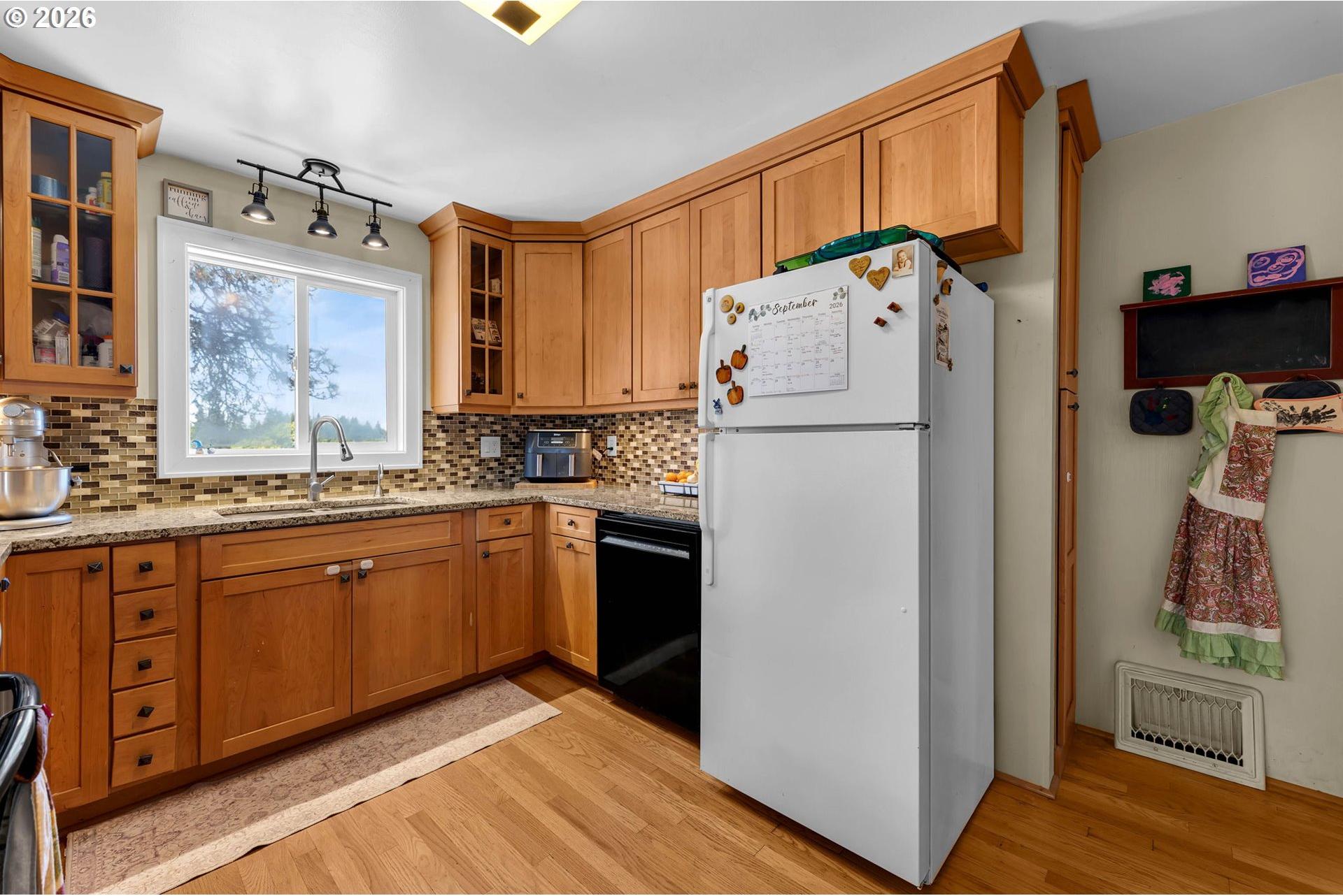 761 South 25th Place Ridgefield, WA 98642 - Photo 9 of 48 Gallery Image 9