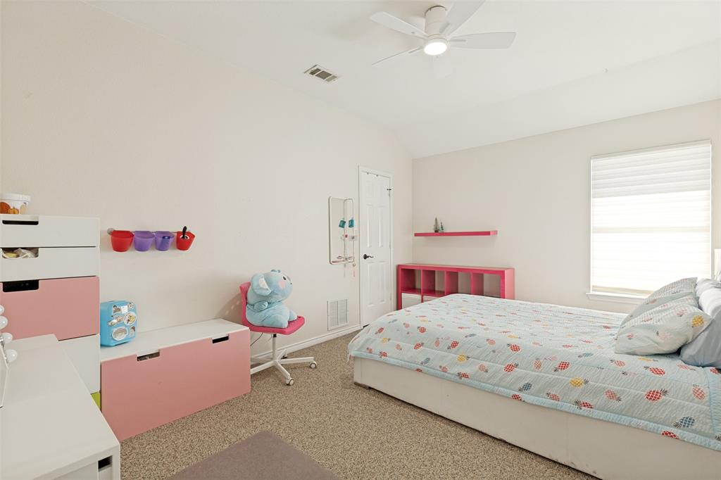 322 Hampton Court Coppell, TX 75019 - Photo 16 of 37
