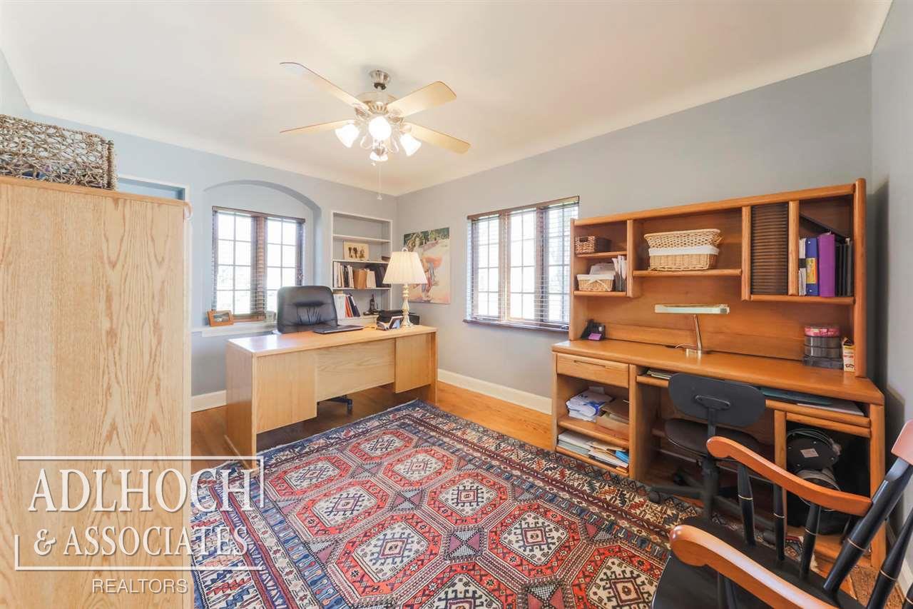 15725 Windmill Point Grosse Pointe, MI 48230 - Photo 17 of 58