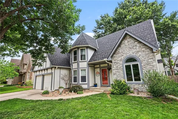 $440,000 | 14317 South Blackfoot Drive, Olathe, KS 66062