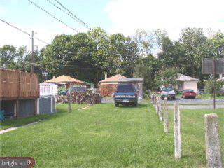 2733 Limestone Street Coplay, PA 18037 - Photo 4 of 5