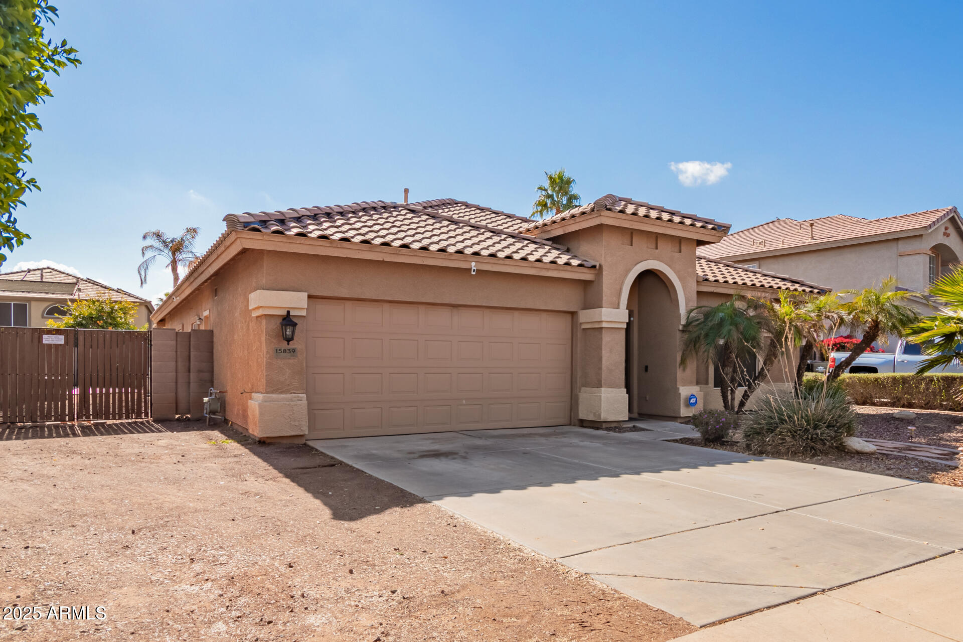 15839 West Calavar Road Surprise, AZ 85379 - Photo 4 of 38 04 - Calavar