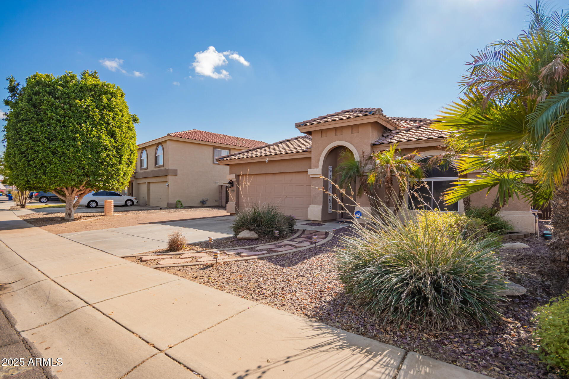 15839 West Calavar Road Surprise, AZ 85379 - Photo 5 of 38 05 - Calavar