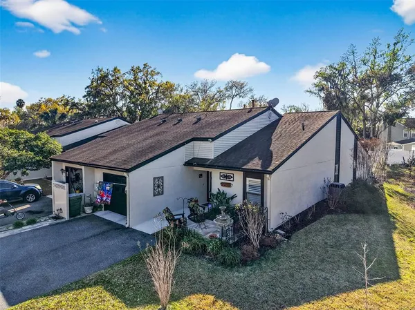 a room with furniture and a car