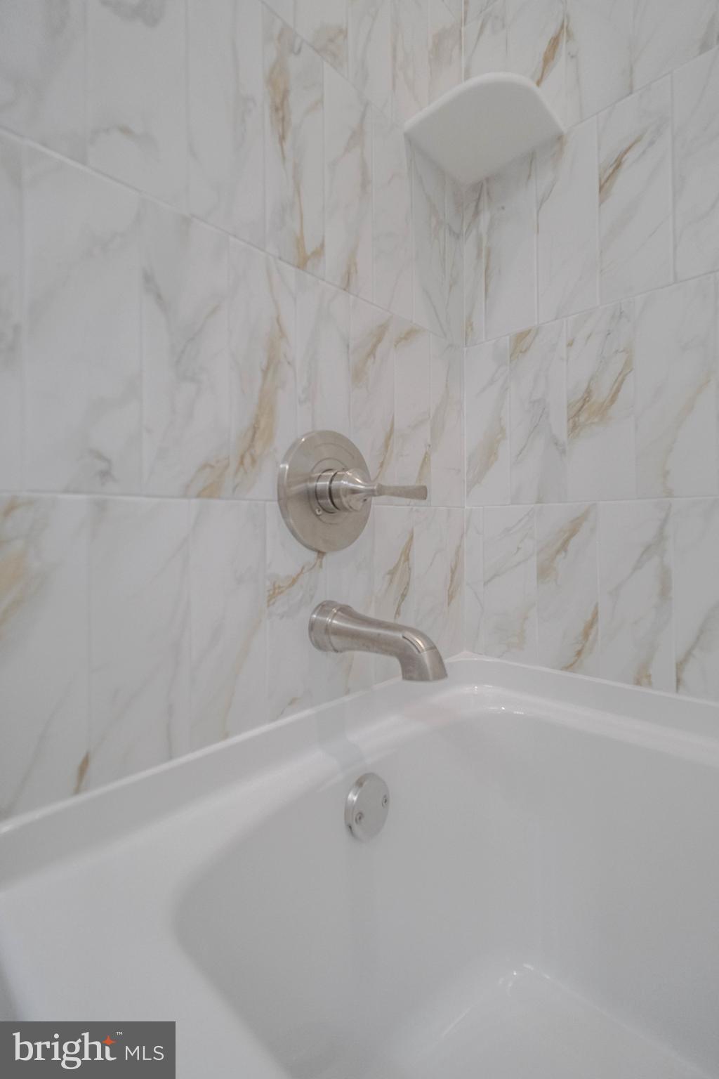 125 North Shore Road Marmora, NJ 08223 - Photo 21 of 27 a view of a bath tub