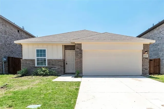 $2,195 | 2069 Hartley Drive, Forney, TX 75126