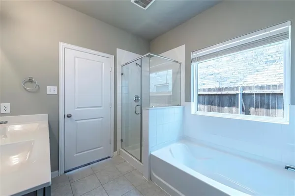 $1,995 | 2069 Hartley Drive, Forney, TX 75126