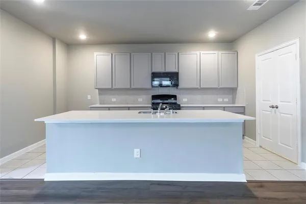 $1,995 | 2069 Hartley Drive, Forney, TX 75126