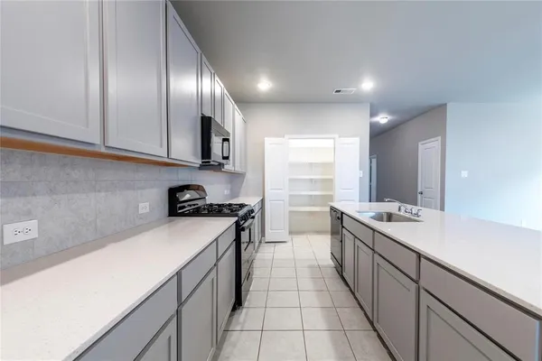 $1,995 | 2069 Hartley Drive, Forney, TX 75126