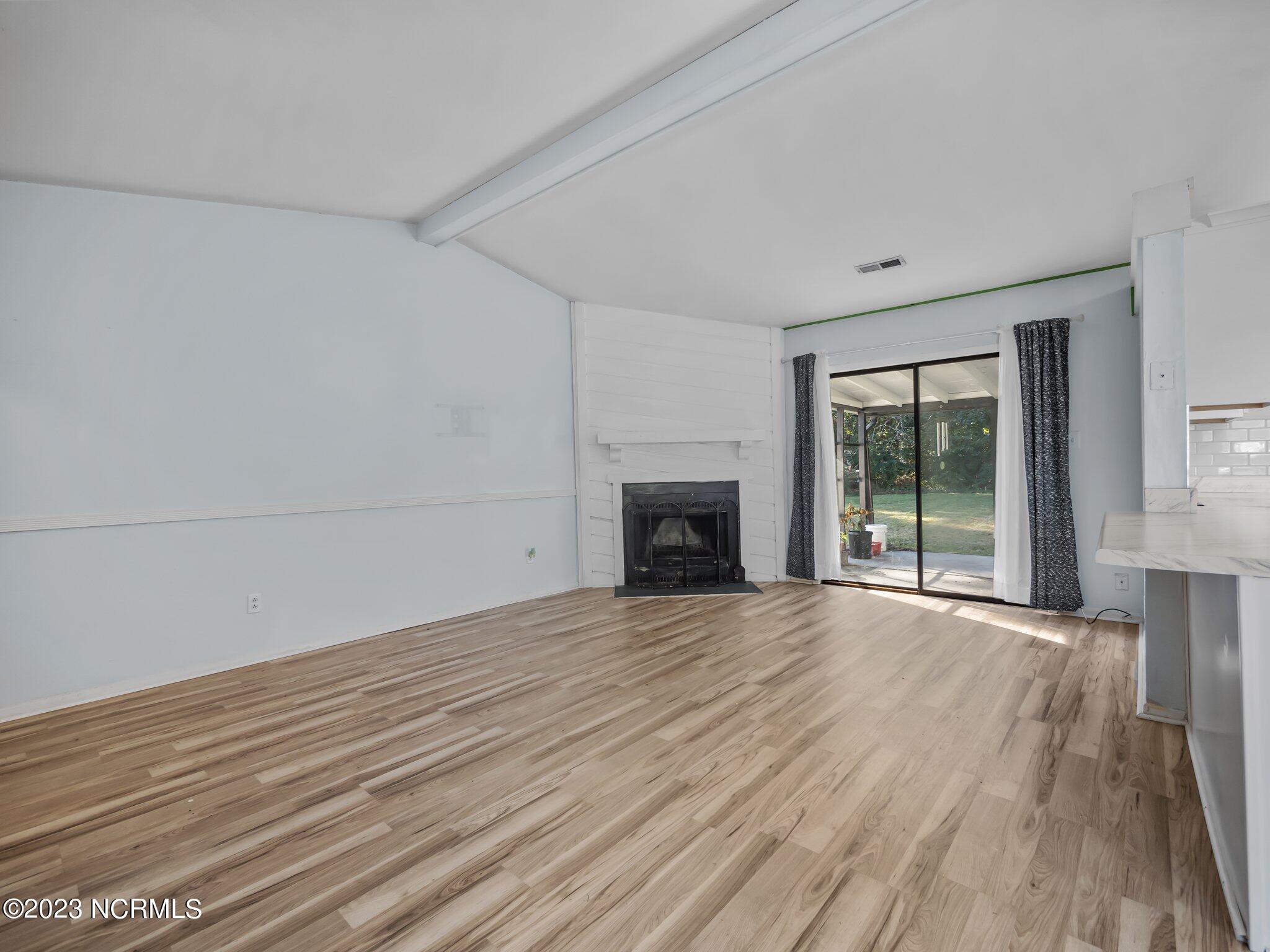 606 Brynn Marr Road Jacksonville, NC 28546 - Photo 18 of 54 25-web-or-mls-PA172398