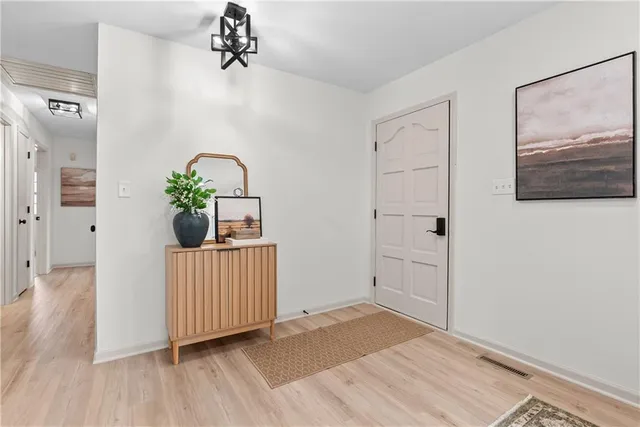 $325,000 | 17813 East 26th Street South, Independence, MO 64057