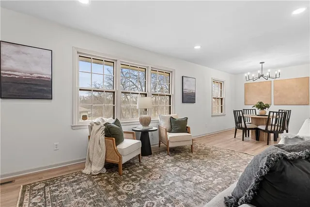 $325,000 | 17813 East 26th Street South, Independence, MO 64057