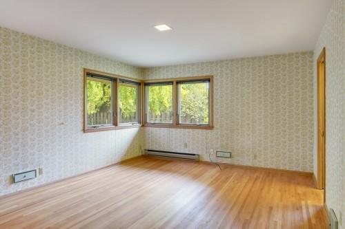 1813 Spring Valley Road Golden Valley, MN 55422 - Photo 16 of 28 Gallery Image 16