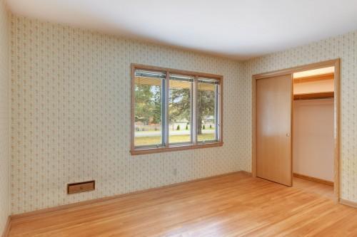 1813 Spring Valley Road Golden Valley, MN 55422 - Photo 18 of 28 Gallery Image 18