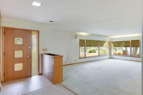 1813 Spring Valley Road Golden Valley, MN 55422 - Photo 9 of 28 Gallery Image 9