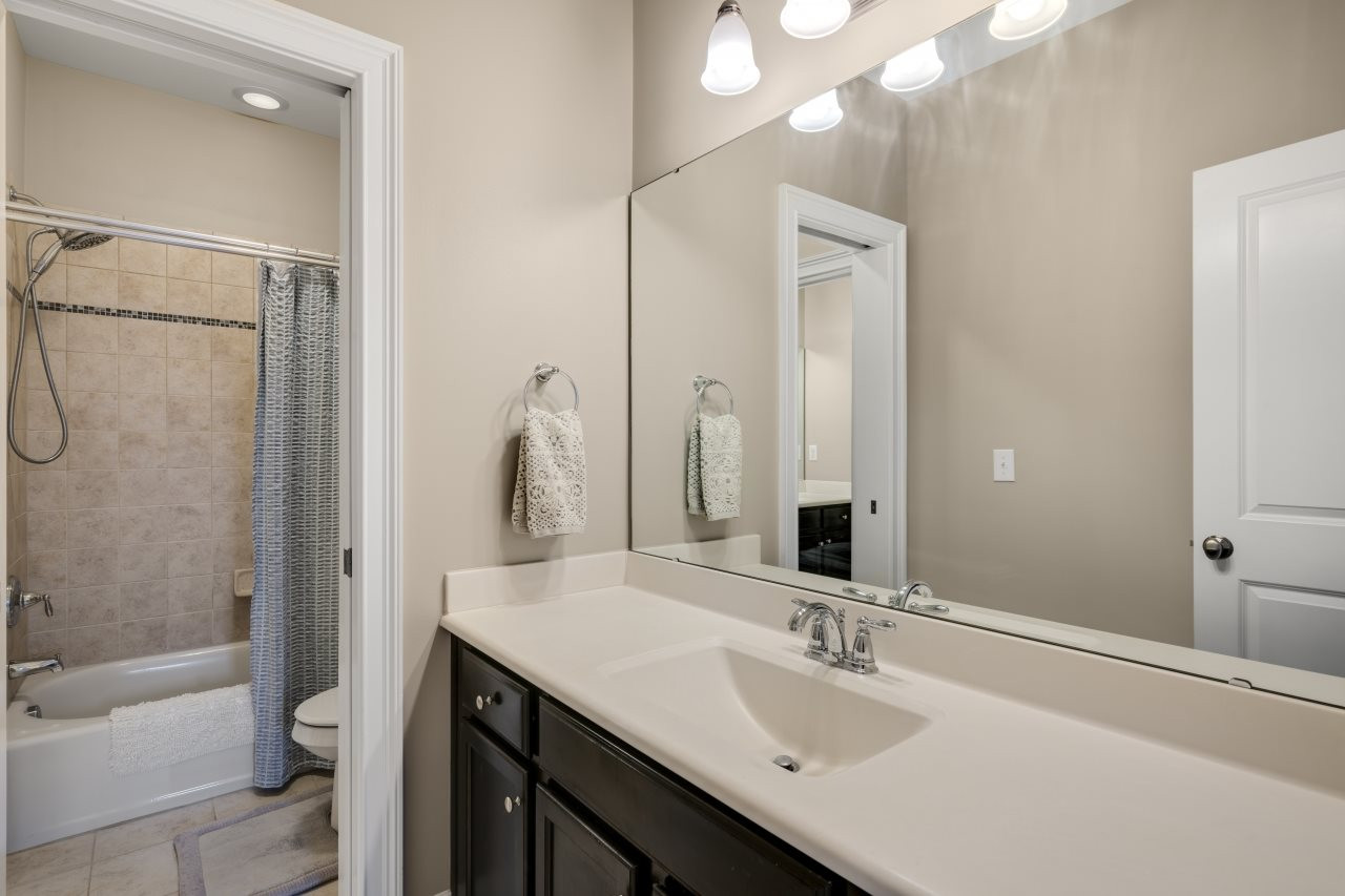 12212 Kyle Abbey Lane Raleigh, NC 27613 - Photo 28 of 30 Photo 28
